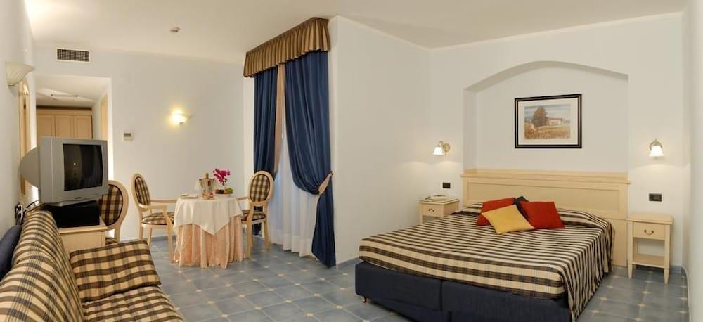 Hotel Baia Dei Mulini &