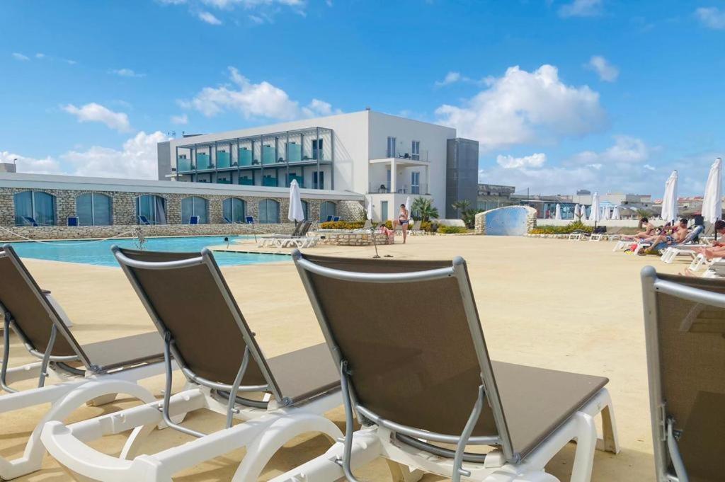 Hotel Baia Dei Mulini & 4*